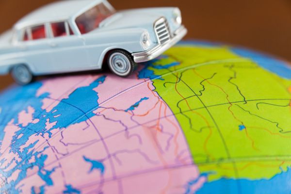 Assurance Auto et Géolocalisation : Le Tandem Idéal pour Vos Trajets
